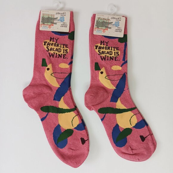 Lot of 2 Blue Q Women's "My Favorite Salad Is Wine" Pink Crew Socks Size 5-10 - Picture 1 of 6